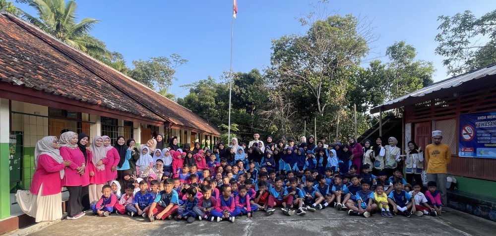 Peringatan Hari Anak Nasional di SDN 3 Jalatrang Bersama Mahasiswa P2M Kampus UPI Tasikmalaya